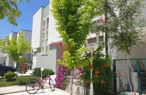 Ishem Villa | Lavender Beach House