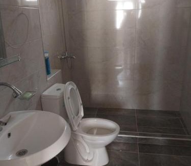 Gjirokaster Bed & Breakfast | Ledion Apartment