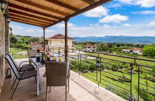Spanokhorion House | Lefkada view villa Vasiliki 1