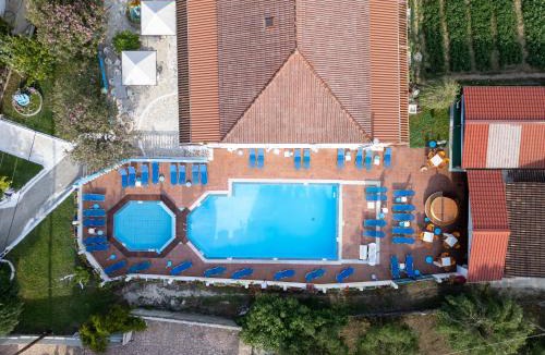 Moraitika Apartment | Leftis Romantica