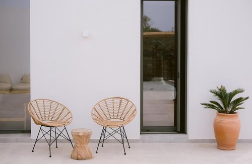 Foinikounta Villa | Lemon Hill Villa