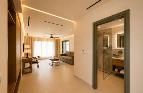 Kato Gatzea Hotel | LEOLIA Nautical Resort Kala Nera - Handwritten Collection