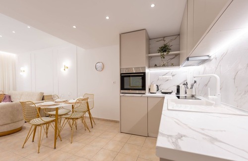 Afytos Apartment | Les Maisons Deluxe Superior by RentalsPro