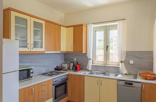 Riglia Villa | Levanda - Two Bedroom Villa, Sleeps 4