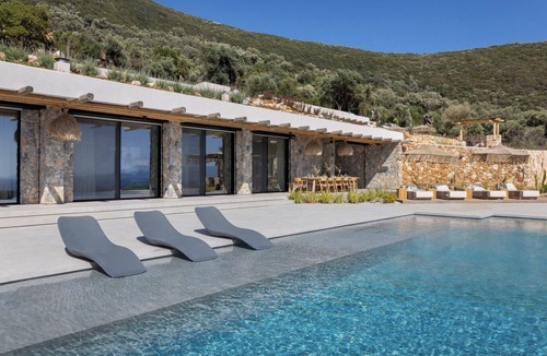 Evgiros Villa | Limaro - Four Bedroom Villa, Sleeps 8