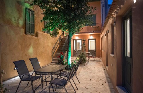 Chania Old City House | Lindas Convent Garden Home 1