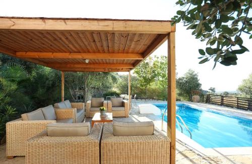 Mires Villa | Listaros Villas