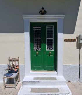 Vathy Apartment | Little 1836