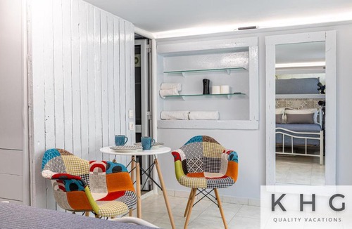 Argostoli Town Apartment | Little Studio in Argostoli (semi ground floor level)