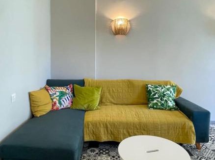 Vigla House | Little Summer House