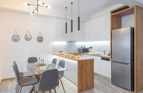 Athens City Centre Apartment | LIV - Modern Flat in Kolonaki