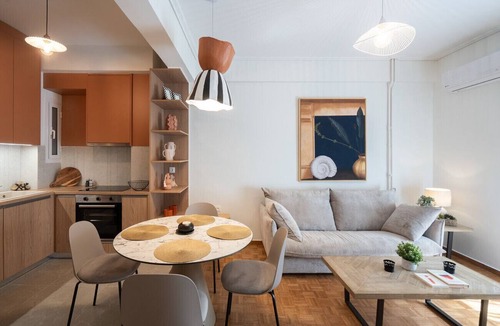 Athens Apartment | LIV - Trendy Athenian Apartment in Pagrati