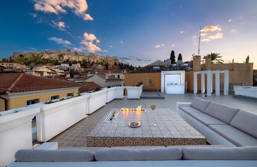 Thissio Apartment | Live Your Myth Under The Acropolis