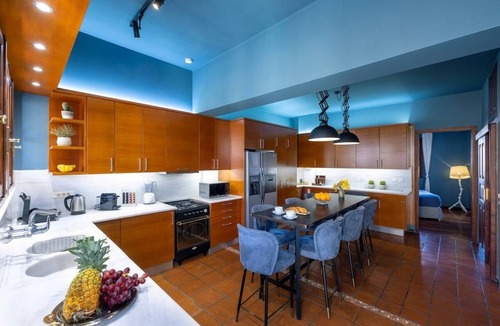 Thissio House | Live Your Myth | Villa with Acropolis View Plaka