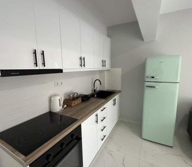 Loutra Oraias Elenis Apartment | Loutra Suites