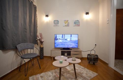 Pasalimani Apartment | Lovely Nest Piraeus