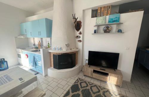 Amarinthos Apartment | Lovely sea apartment Amarynthos