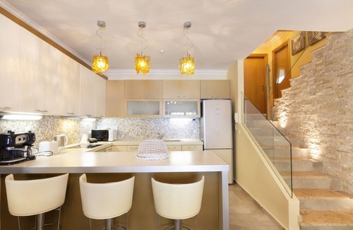 Kassandra Villa | Luxurious Boutique Villa Vicky 50m from the beach