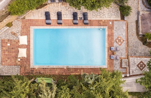 Oitylo House | Luxurious Oitylon traditional tower by Olive Rentals Villas