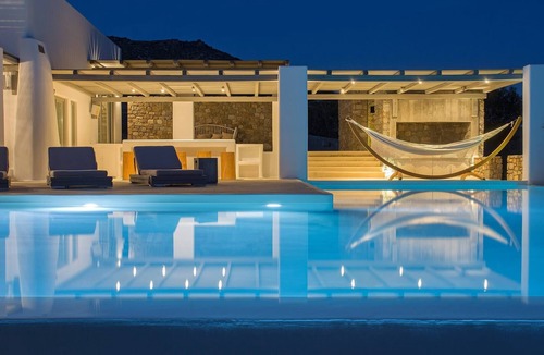 Kalafatis Villa | Luxurious Villa in Kalafati Mykonos