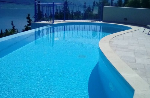 Chalikeri Villa | Luxurious Villa With Private Infinity Pool And Uninterrupted Sea Views