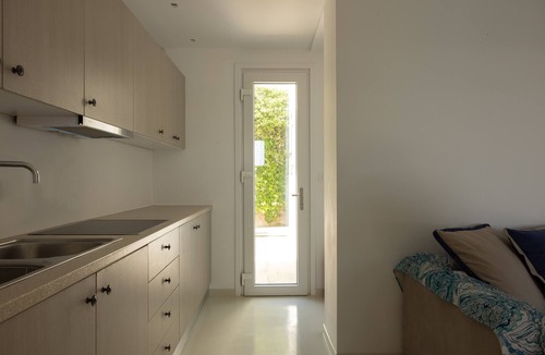 Kanalia Apartment | Luxury 2-Bedroom Apartment with Private Pool, wide Veranda and Sea View (3B)