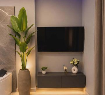 Athens Apartment | Luxury Suite with Private Jacuzzi