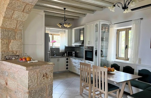 Kardamyli Villa | Luxury Villa + Guest House