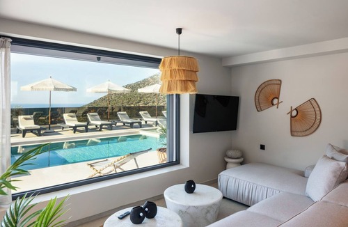 Geropotamos Villa | Luxury Villa with Sea Views, Fire Pit & near beach