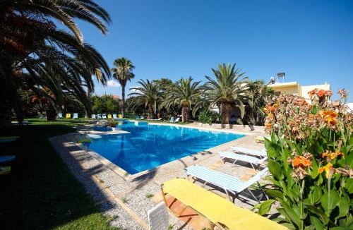 Tavronitis Apartment | Lycasti Maisonettes