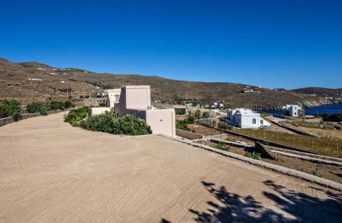Agios Romanos House | m.houses1