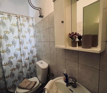 Oropos Apartment | Magklaras Seaside Apartments