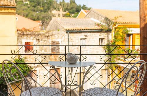 Longos House | Maisonette Elena