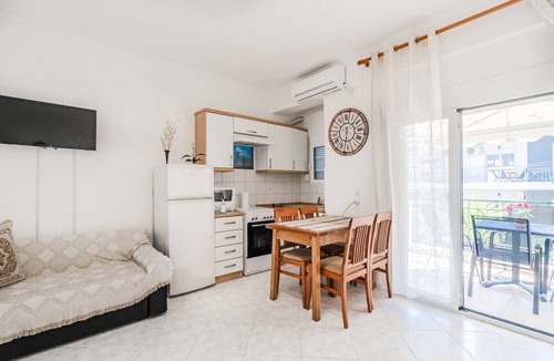 Kallithea Apartment | Maltepe Apartment by RentalsPro - Kallithea Halkidiki
