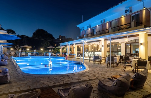 Gouvia Hotel | Maltezos
