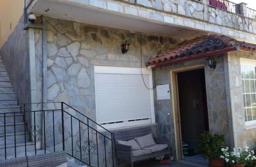 Fanari Apartment | Mama Sofias House Cozy 2 Bedroom Apartment