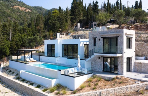 Agios Nikitas Villa | Mandevilla Hillside Luxury Villas