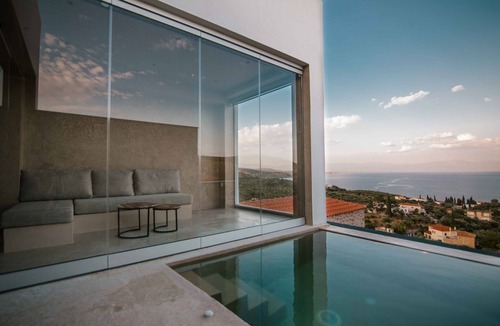 Gythio House | Mani Luxury Suites