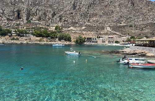 Gerolimenas Apartment | Mani Spot by the Sea