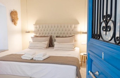Poros House | Mania Rooms and Studios