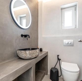 Glinado Apartment | Marble Arch Apartments