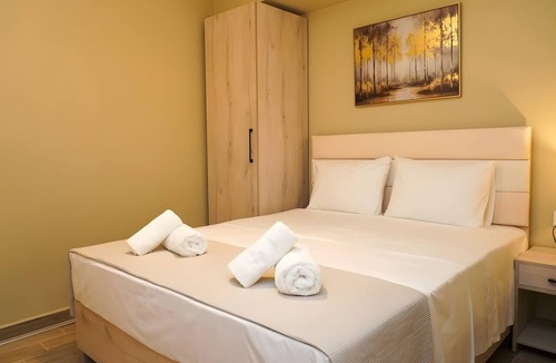 Dio-Olympos Apartment | Mareli Olympus Luxury Apartment with Mountain View, Wi-Fi, and Air Conditioning