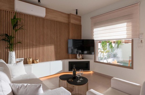 Lardos House | Mariann Premium Suites