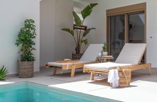 Lardos Apartment | Marie Suite - Mariann Premium Suites