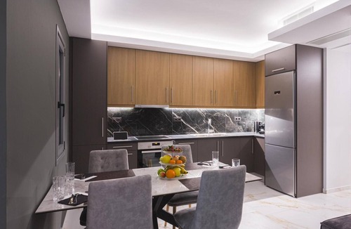 Kardamyli Apartment | Marina A1 Apartment with Jacuzzi, Sea View, Wi-Fi and Air Conditioning