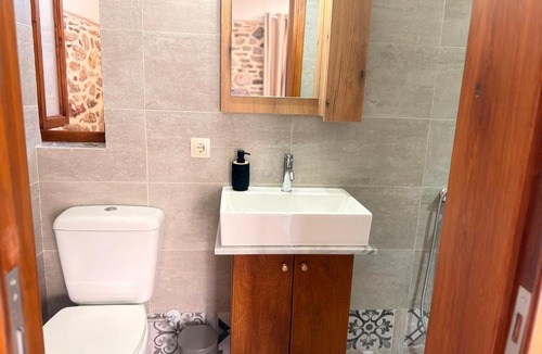 Pyrgi Apartment | Mastic Nest