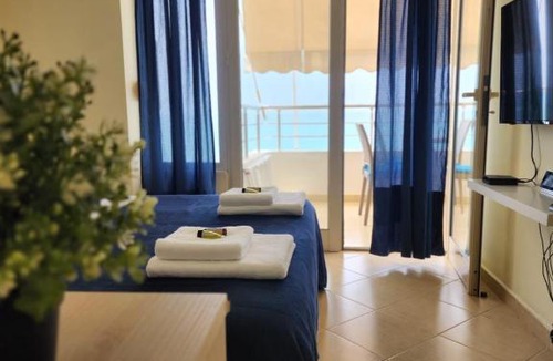 Shkembi i Kavajes Apartment | Matin Apartment Sea View