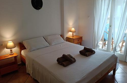 Kamena Vourla Apartment | Melistia in Kamena Vourla