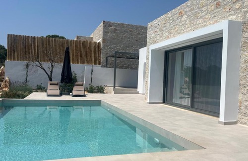 Meganisi Villa | Mesogi Villas