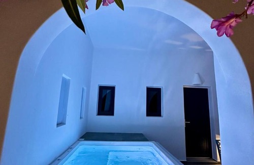 Perissa Apartment | Miracles Suites by Anastasia Princess, Adults Only